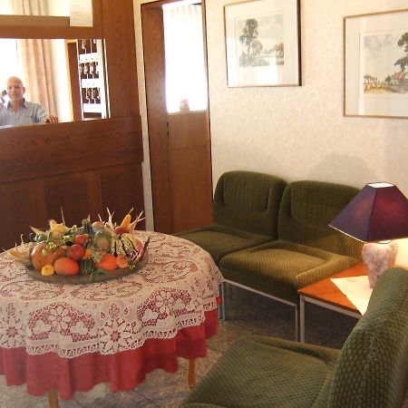 Hotel Am Schoenbuchrand 蒂宾根 外观 照片